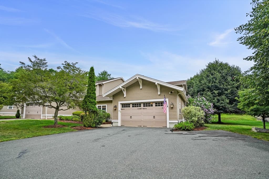 3 Walden Way # 3, Milford MA 01757 photo 2