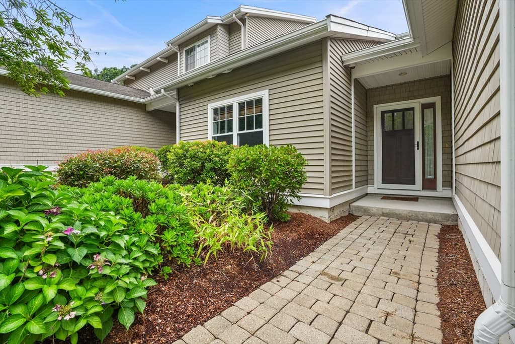 3 Walden Way # 3, Milford MA 01757 photo 6
