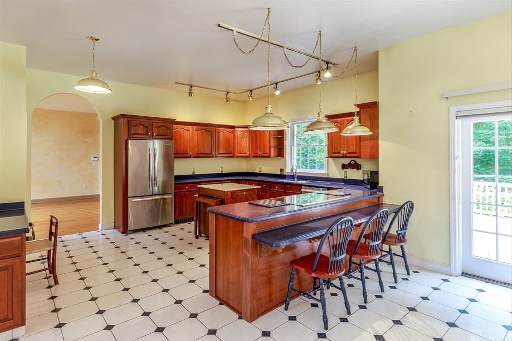 68 Elm St, Canton MA 02021 photo 6
