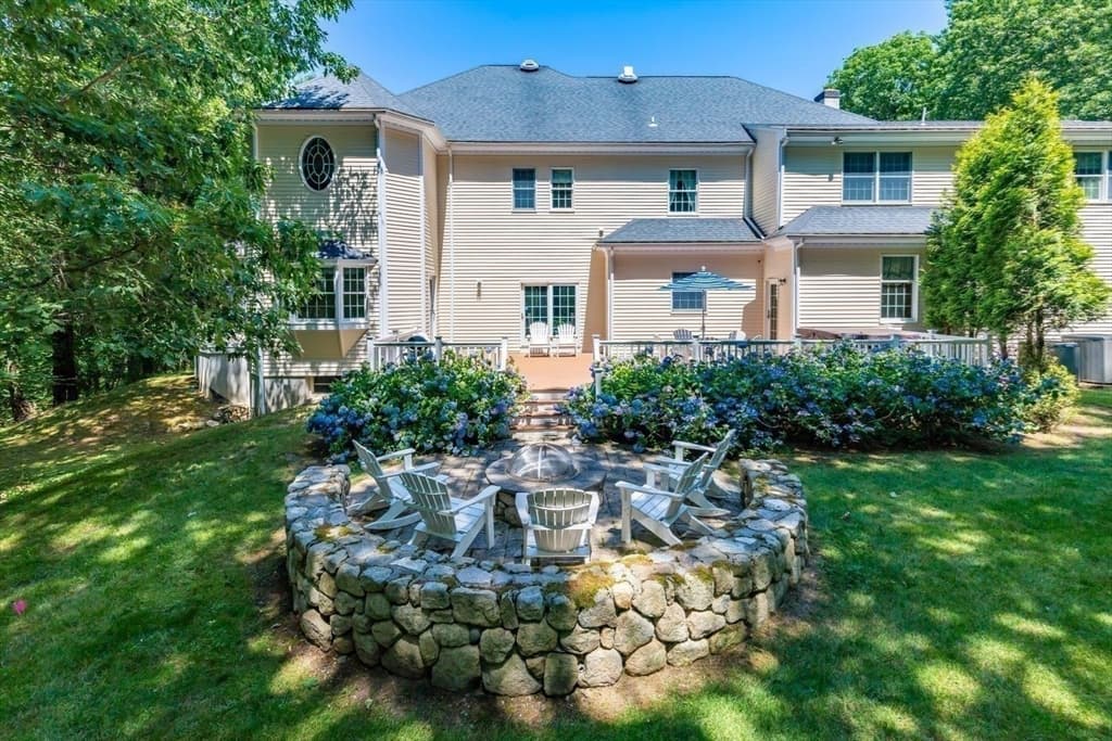 68 Elm St, Canton MA 02021 photo 24