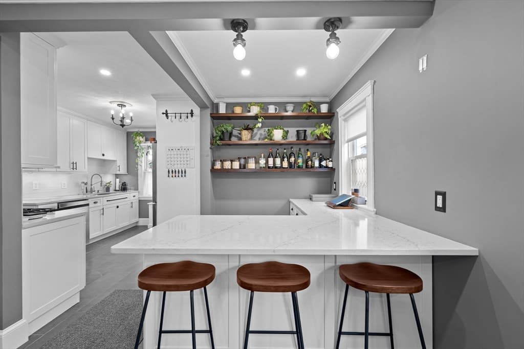 427-429 S Huntington Ave # 1, Boston MA 02130 photo 12