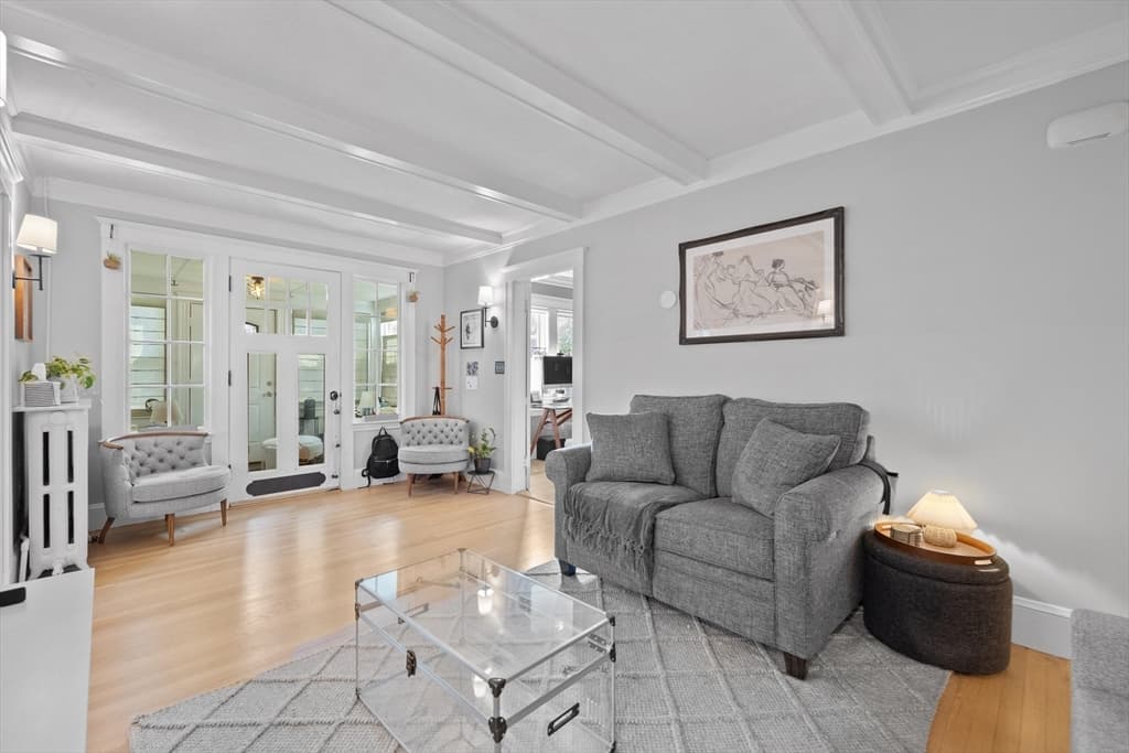 427-429 S Huntington Ave # 1, Boston MA 02130 photo 24