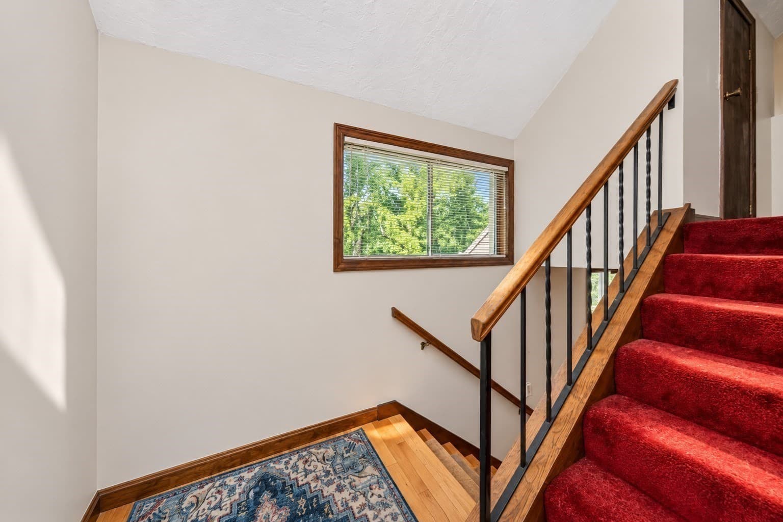 Single Family Residence at 31 Pikes Hill Rd, Sterling MA 01564, Sterling, photo 24 of 40