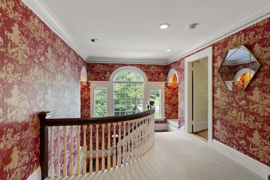 105 Randolph Ave, Milton MA 02186 photo 13