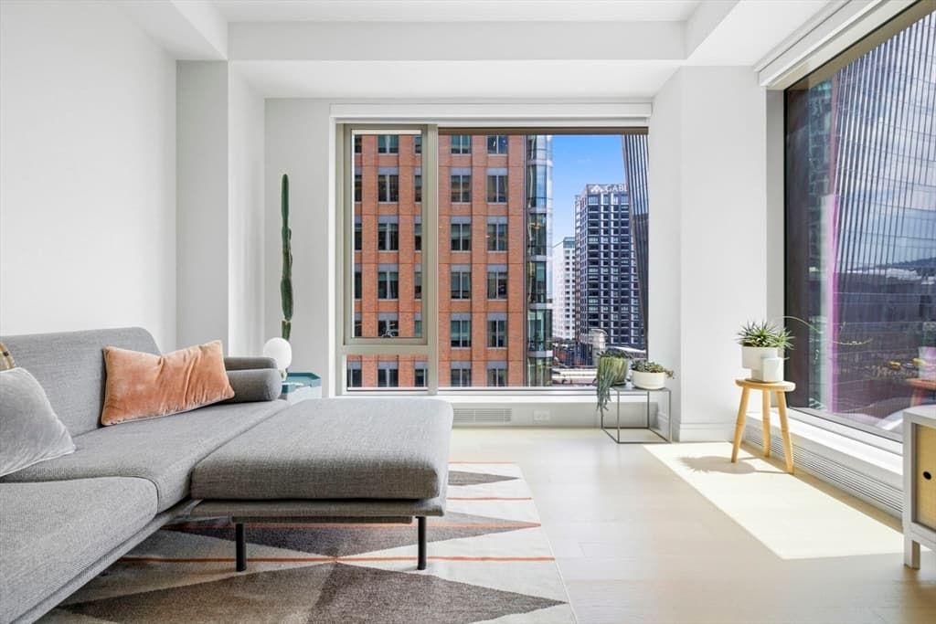 135 Seaport Blvd # 1016, Boston MA 02210 photo 3