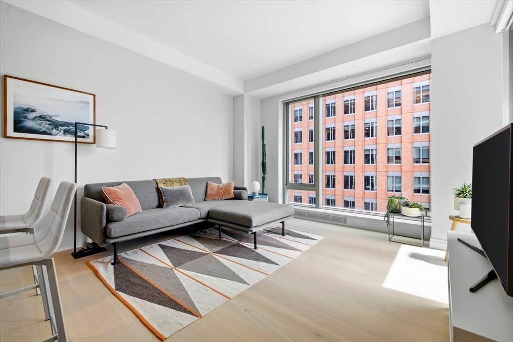 135 Seaport Blvd # 1016, Boston MA 02210 photo 4