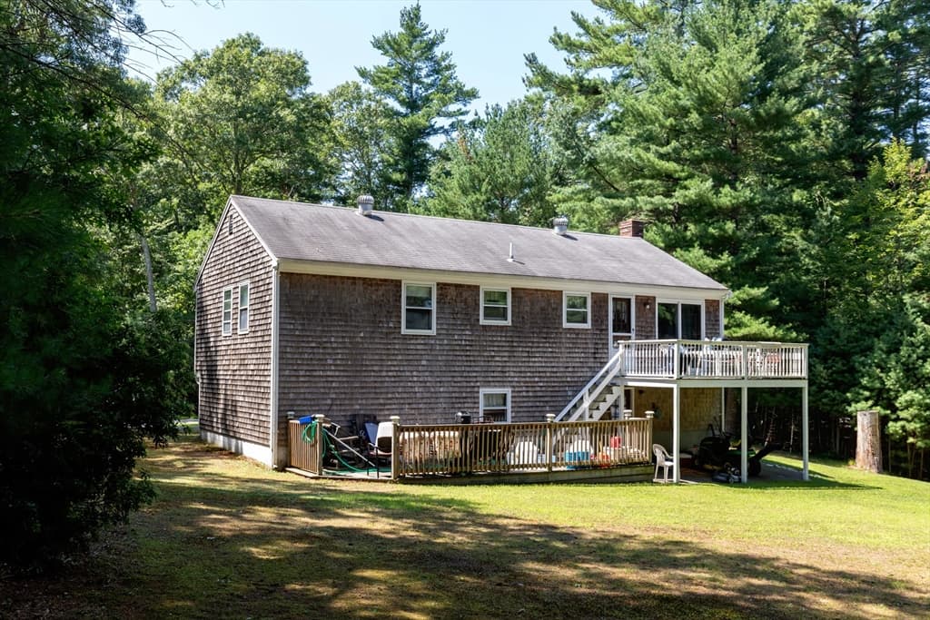 49 Forest St, Carver MA 02330 photo 5