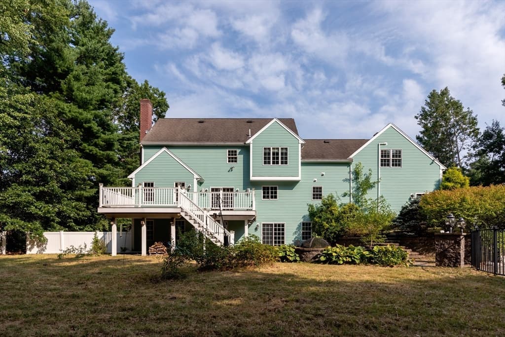 Single Family Residence at 13 Arrowhead Path, Halifax MA 02338, Halifax, photo 3 of 42