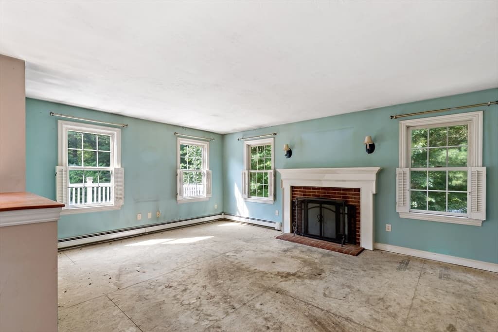 Single Family Residence at 13 Arrowhead Path, Halifax MA 02338, Halifax, photo 18 of 42