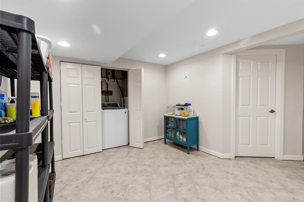 52 Liberty St # F3, Plymouth MA 02360 photo 25