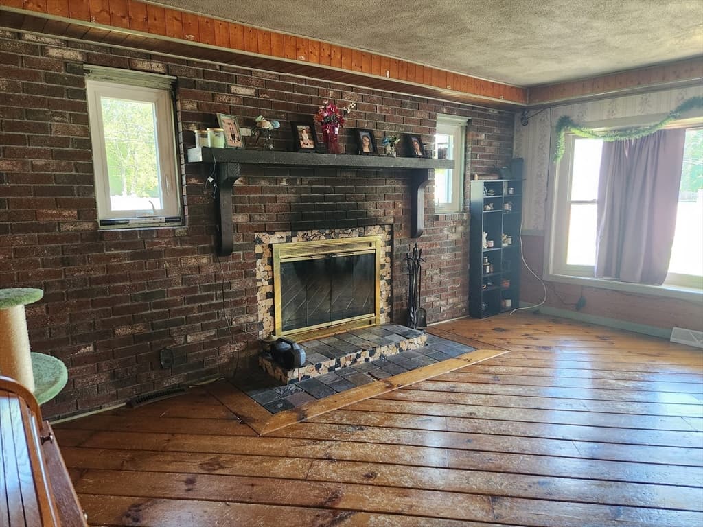 48 Captain Courtois Dr, Attleboro MA 02703 photo 10