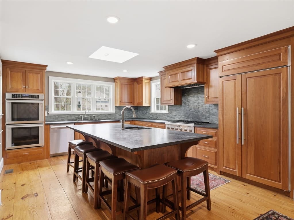 49 Salem St, Andover MA 01810 photo 9