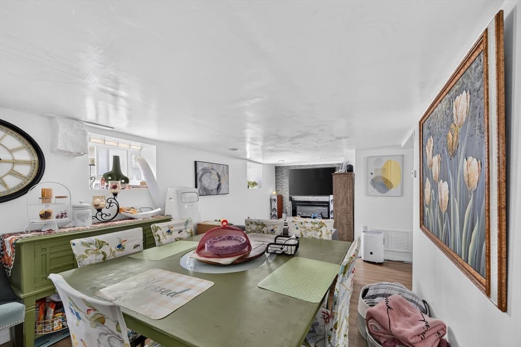 216 Cedar Street, New Bedford MA 02740 photo 18