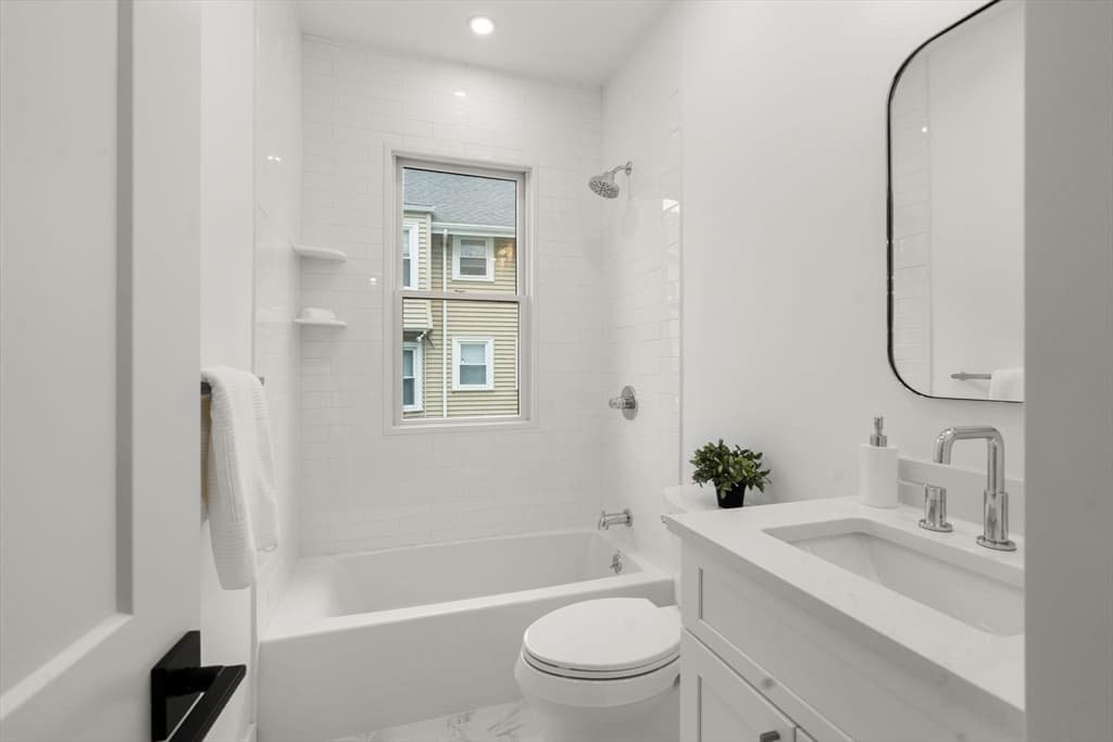 220 Sycamore Street # 1, Watertown MA 02472 photo 18