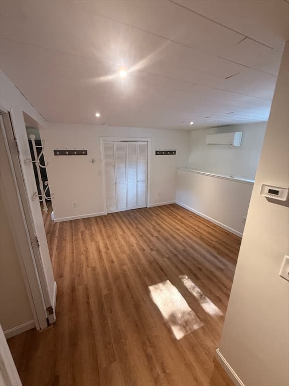 40 Poquanticut Ave, Easton MA 02334 photo 17