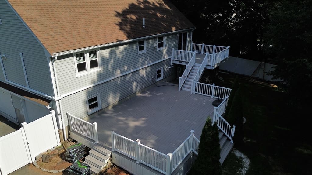 40 Poquanticut Ave, Easton MA 02334 photo 3