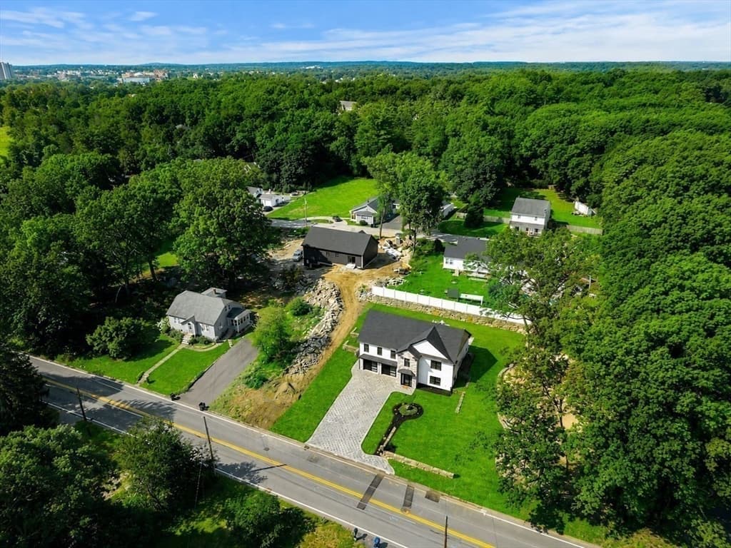 660 Hildreth St, Dracut MA 01826 photo 40