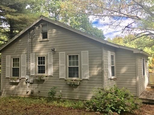 9 Woodland Lane, Spencer MA 01562 photo 4