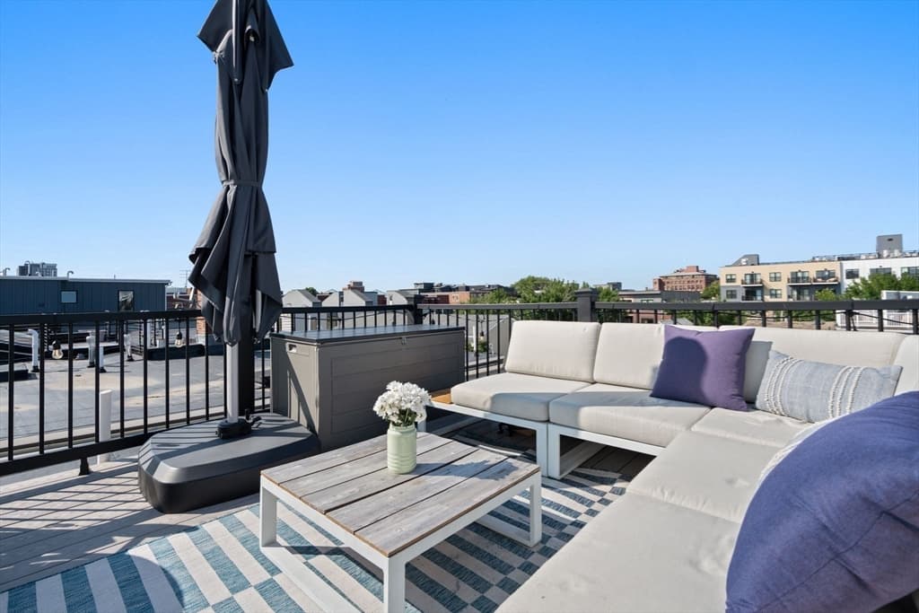 284 Sumner St # 3, Boston MA 02128 photo 32