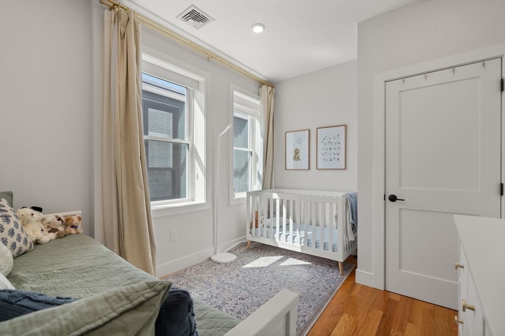 284 Sumner St # 3, Boston MA 02128 photo 24