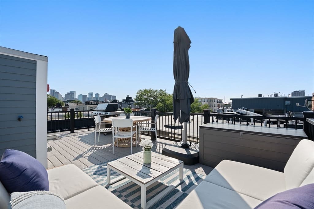 284 Sumner St # 3, Boston MA 02128 photo 34