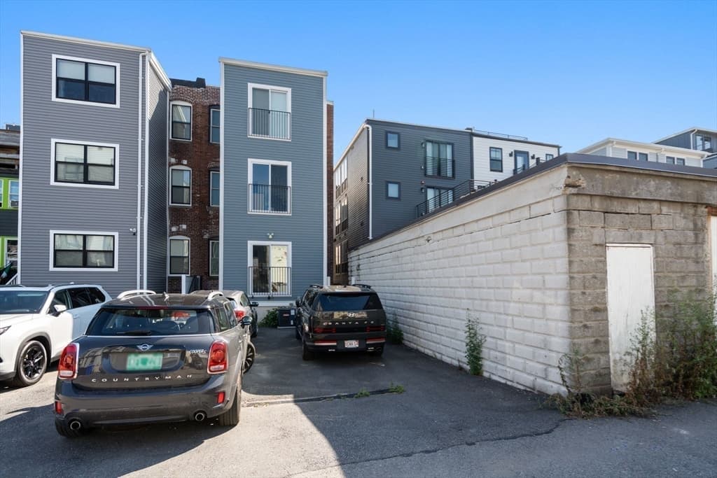 284 Sumner St # 3, Boston MA 02128 photo 38