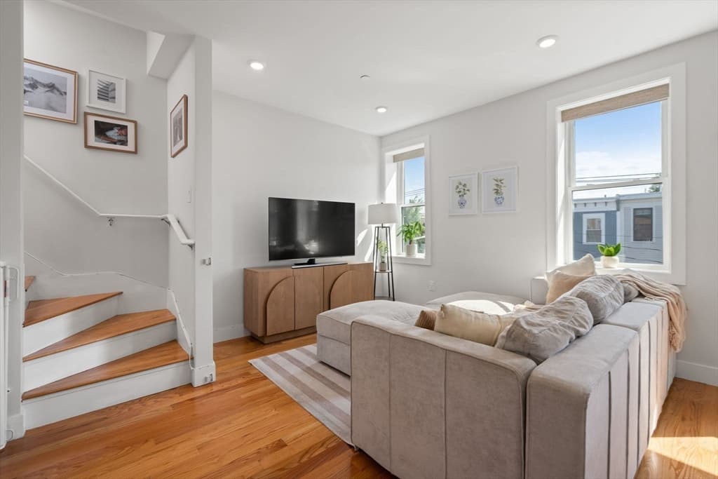 284 Sumner St # 3, Boston MA 02128 photo 10