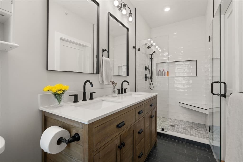 284 Sumner St # 3, Boston MA 02128 photo 15