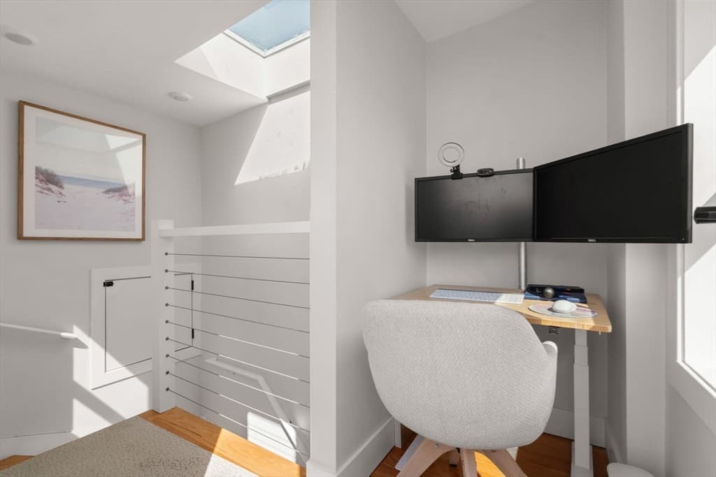 284 Sumner St # 3, Boston MA 02128 photo 31