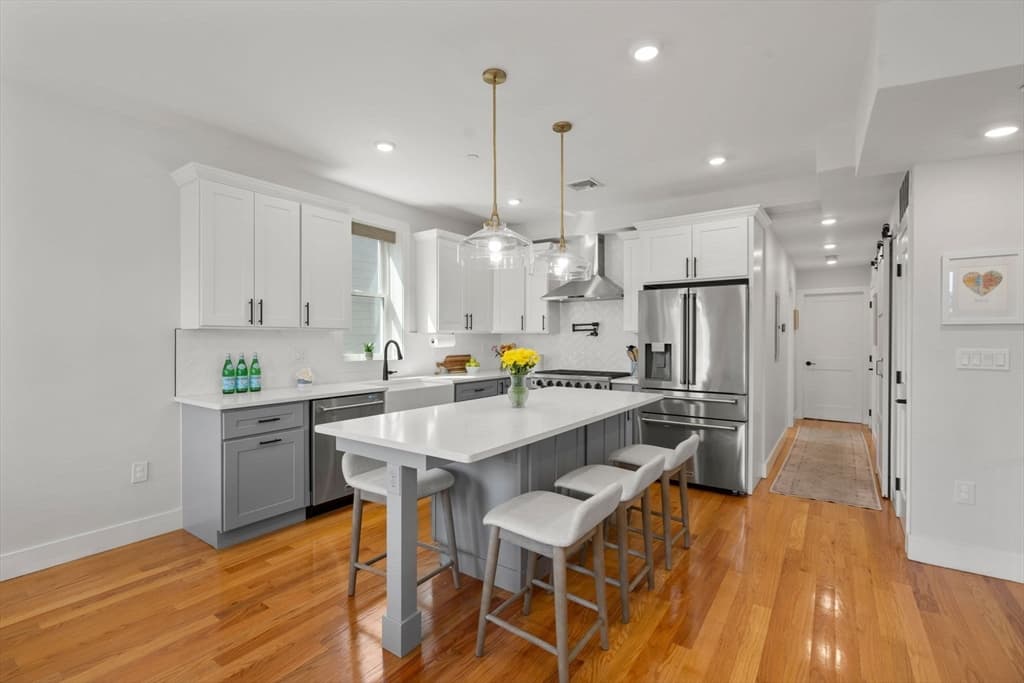 284 Sumner St # 3, Boston MA 02128 photo 4