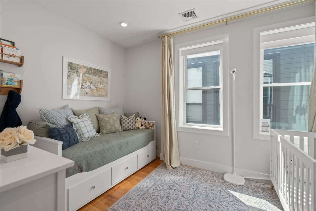 284 Sumner St # 3, Boston MA 02128 photo 25
