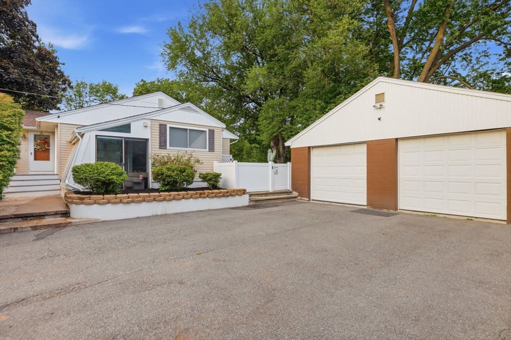 151 Greenwood Rd, Andover MA 01810 photo 33