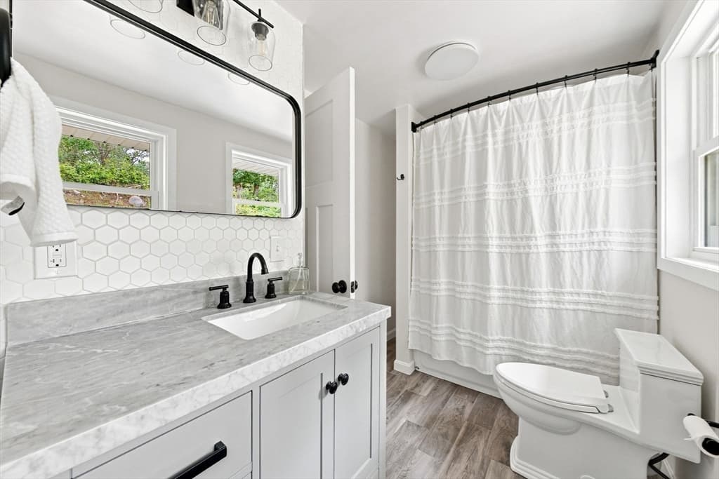 118 Horseneck Rd, Dartmouth MA 02748 photo 22