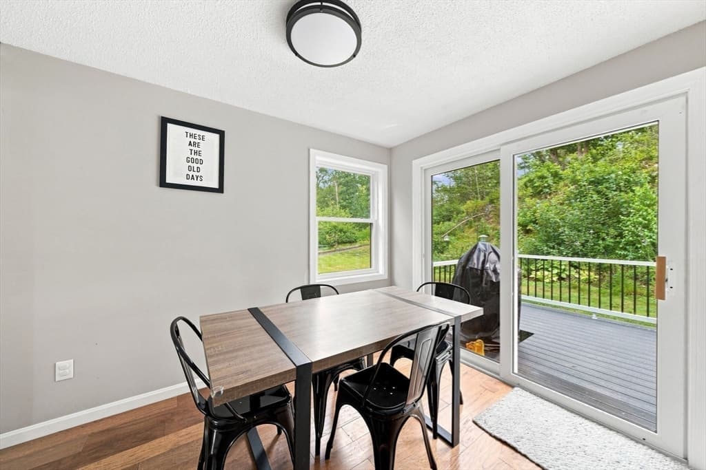 118 Horseneck Rd, Dartmouth MA 02748 photo 14