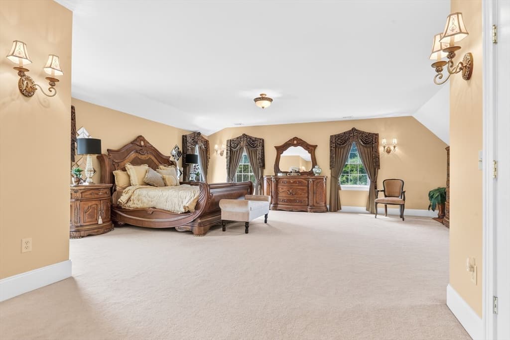 385 Scott Rd, Cumberland RI 02864 photo 23