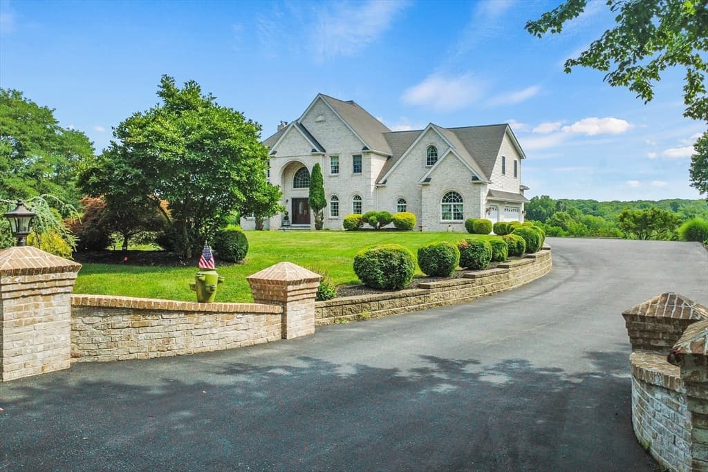 385 Scott Rd, Cumberland RI 02864 photo 34