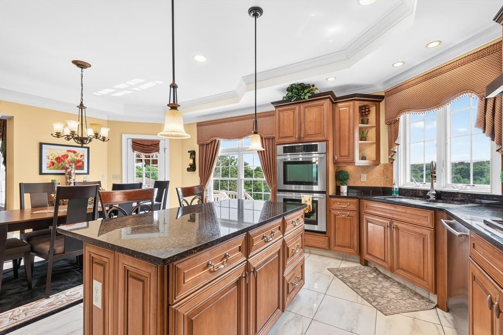 385 Scott Rd, Cumberland RI 02864 photo 19