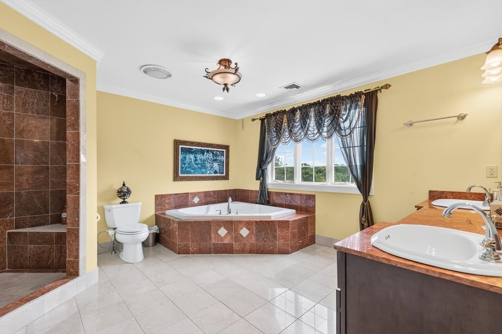 385 Scott Rd, Cumberland RI 02864 photo 25