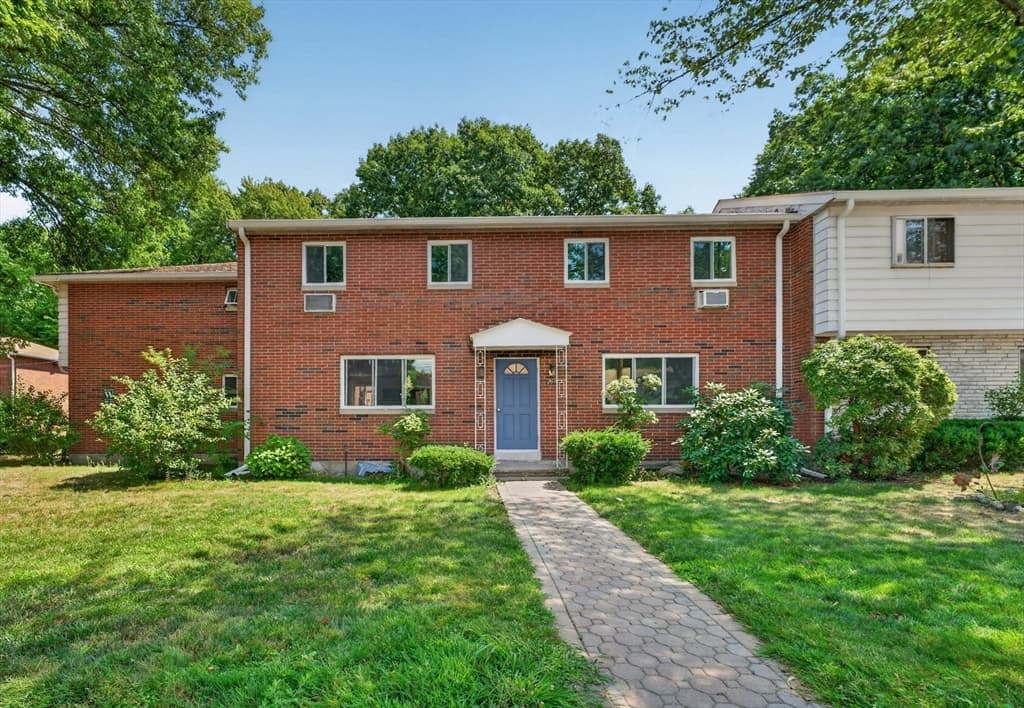 201 Bishop Drive # 201, Framingham MA 01702