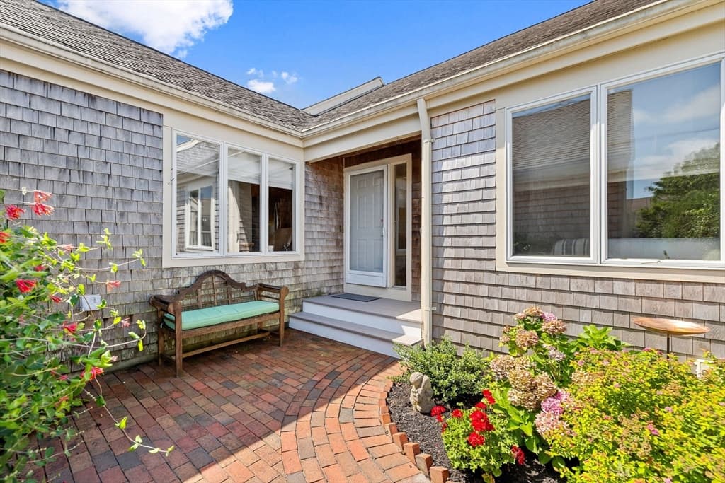 13 John Hall Cartway # 13, Yarmouth MA 02675
