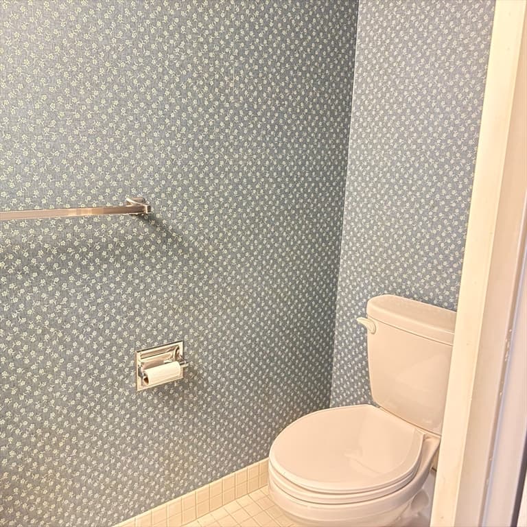 406 Paradise Rd # 1C, Swampscott MA 01907 photo 11