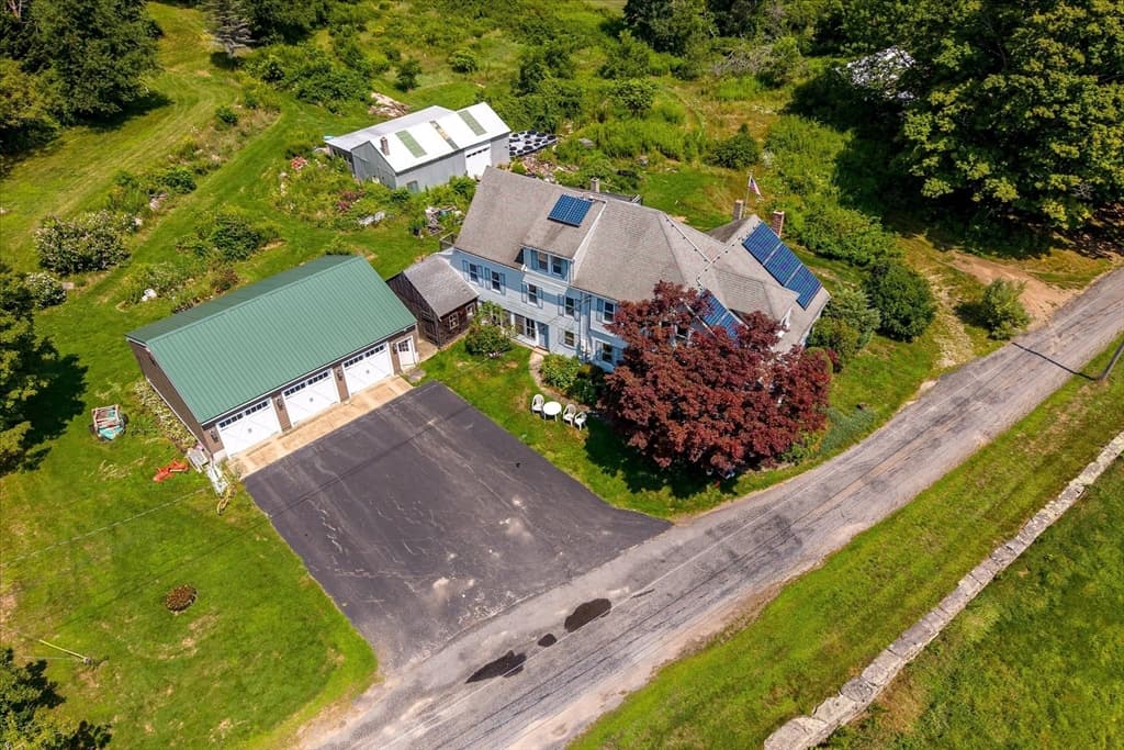99 Lovett Rd, Oxford MA 01540 photo 2