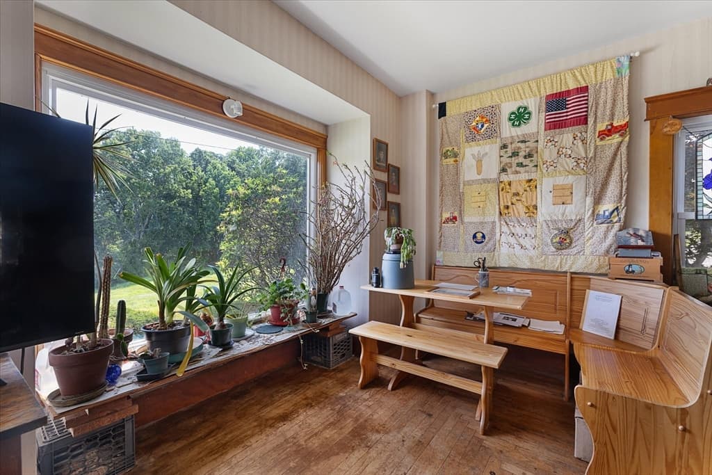 99 Lovett Rd, Oxford MA 01540 photo 7