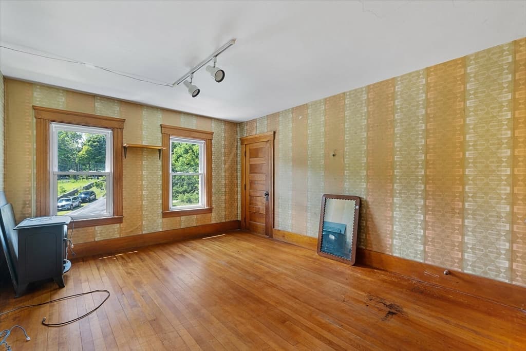 99 Lovett Rd, Oxford MA 01540 photo 20