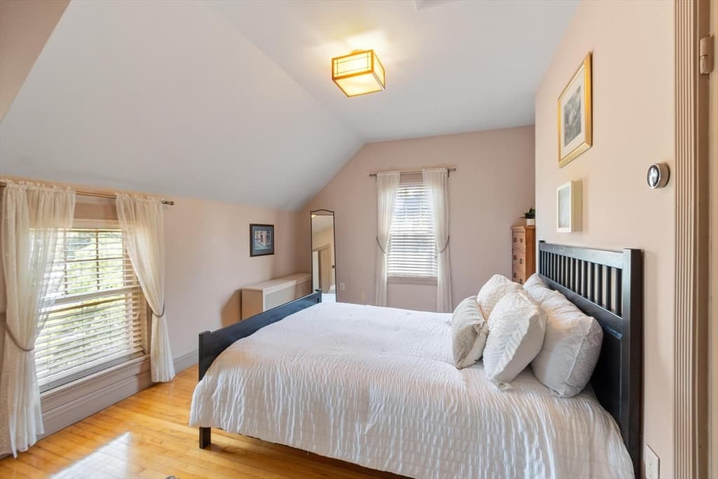 188 Florence Street, Melrose MA 02176 photo 14