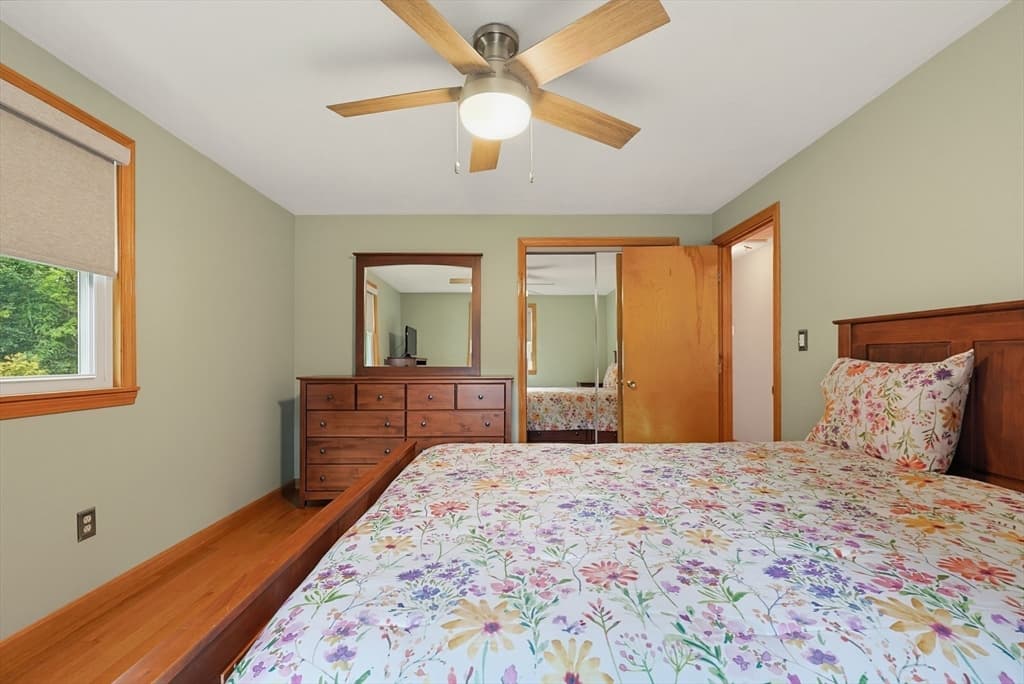 19 Bellflower Rd, Billerica MA 01821 photo 28