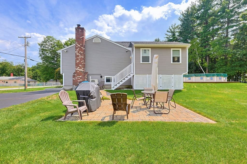 19 Bellflower Rd, Billerica MA 01821 photo 5