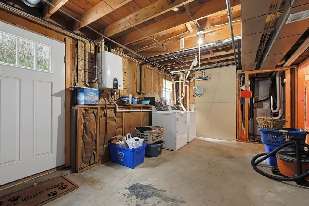 19 Bellflower Rd, Billerica MA 01821 photo 40