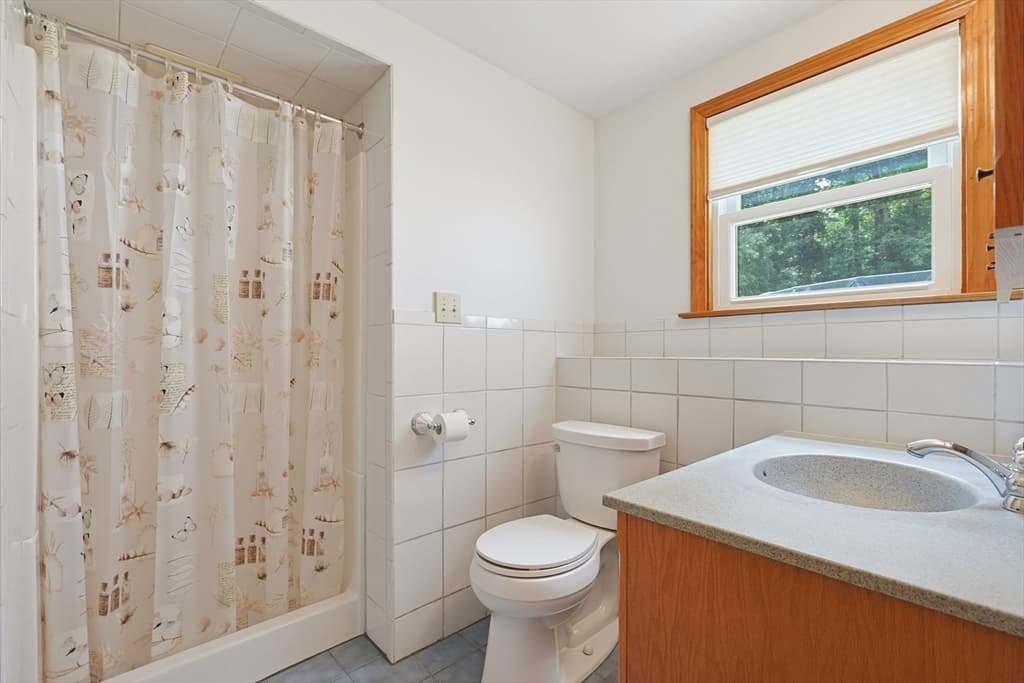 19 Bellflower Rd, Billerica MA 01821 photo 39