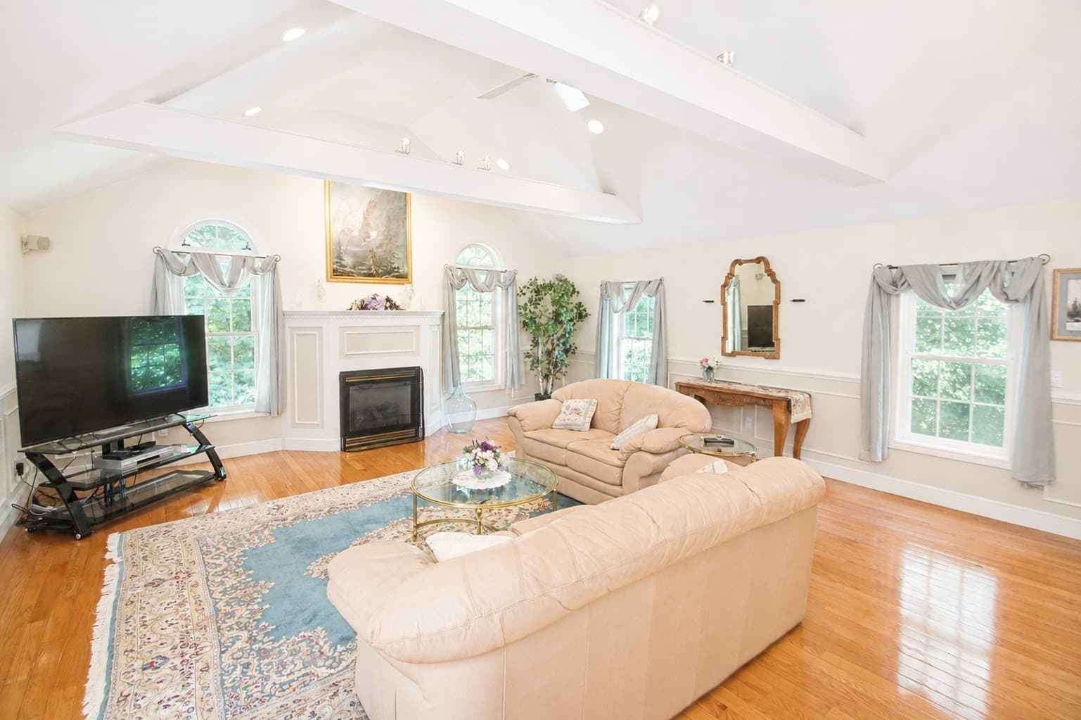 Single Family Residence at 10 Patriot Ln, Whitman MA 02382, Whitman, photo 11 of 28